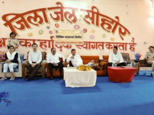 जिला जेल का निरीक्षण  फोटो-8113125670164380945.